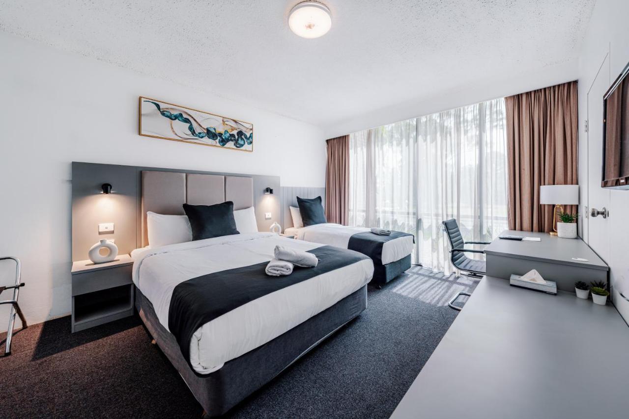 The Select Hotel 4*