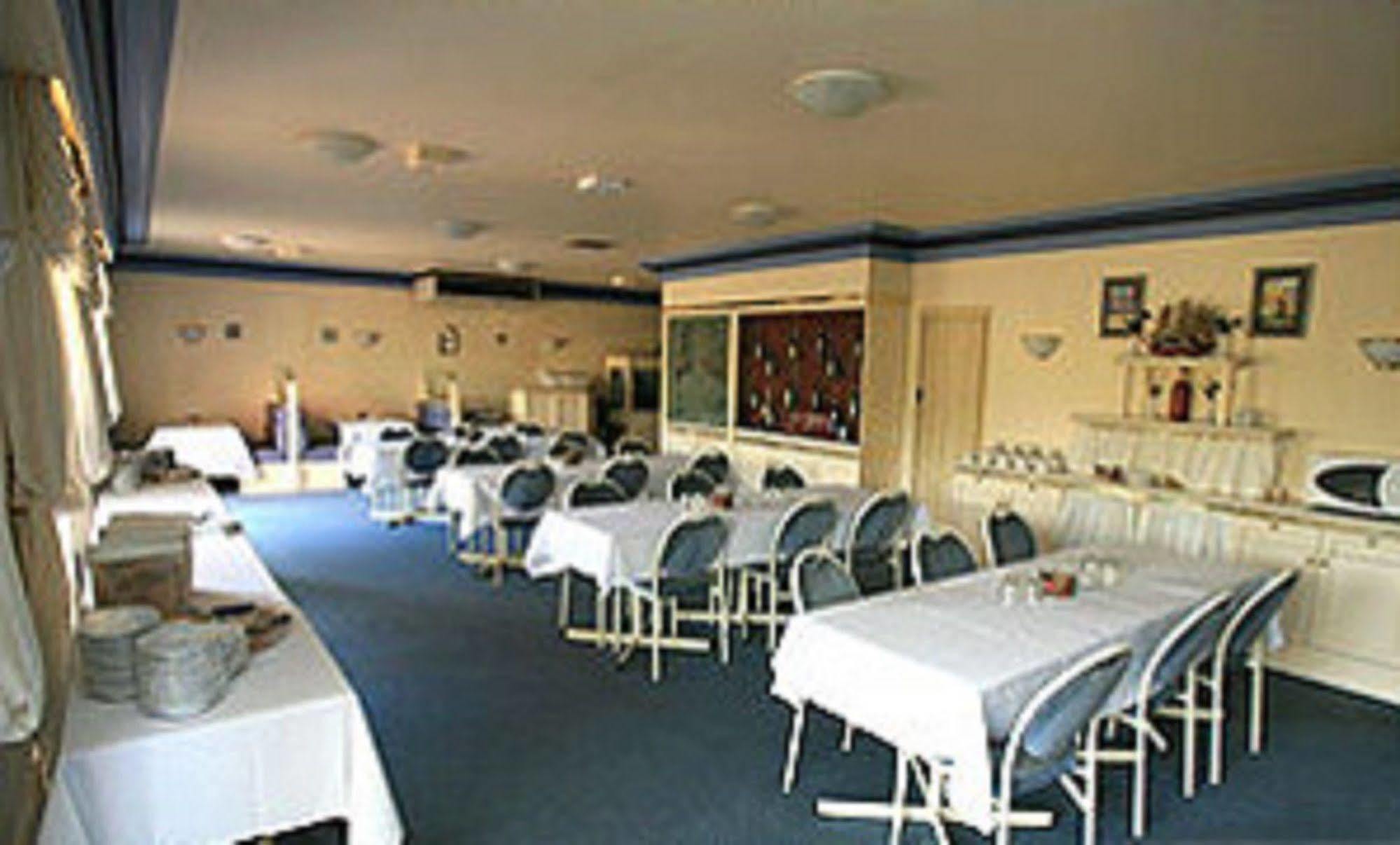 Hotel The Select 4*